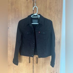 Black Levi’s Trucker Jacket